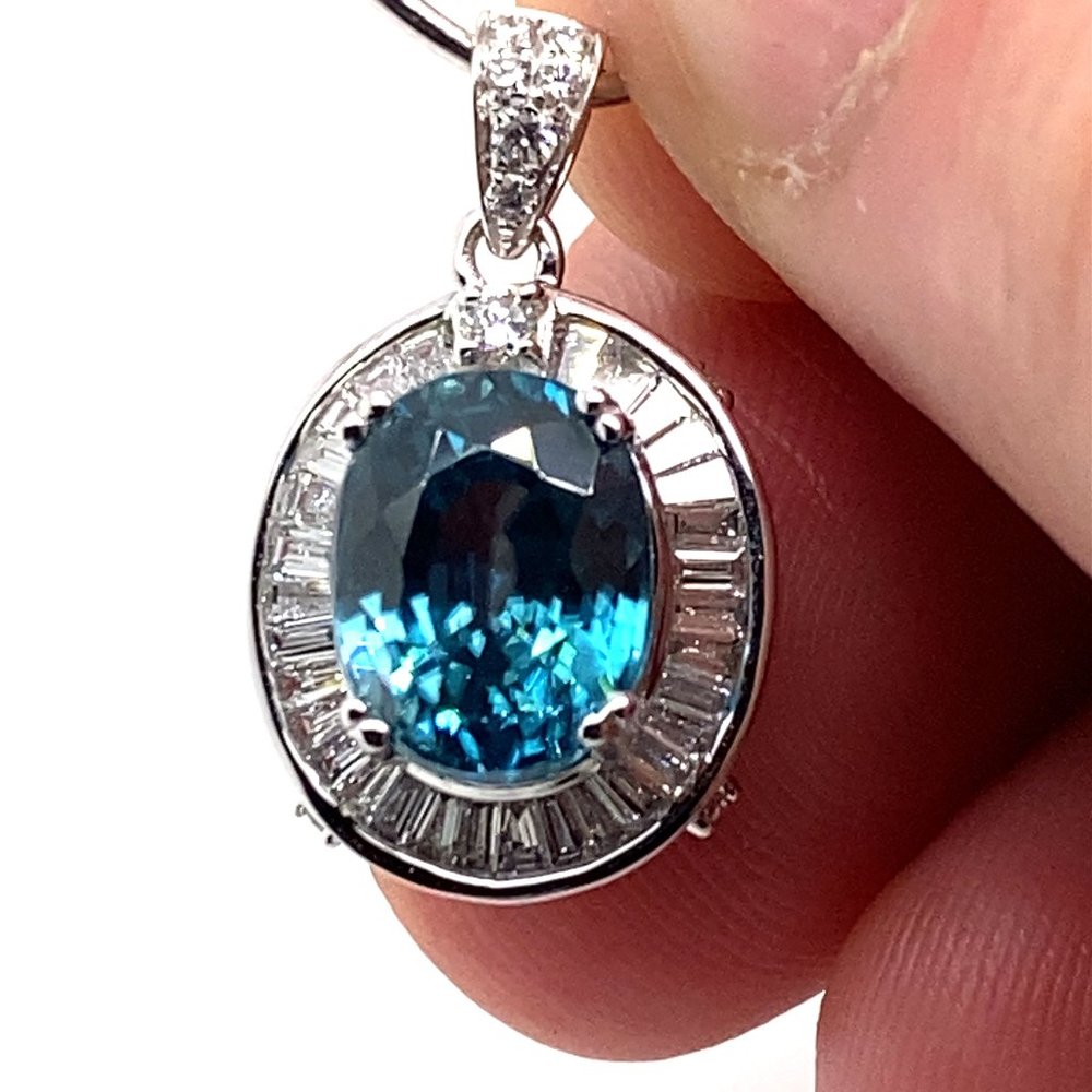 Blue Zircon 6.00ct Natural Diamonds Solid 18K White Gold Pendant